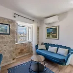 בית נופש Riva Promenade ספליט