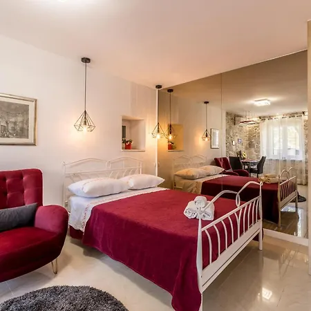 Riva Promenade Split