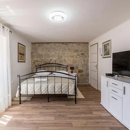 Riva Promenade Holiday home *
